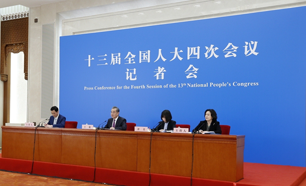 王毅：落实&ldquo;爱国者治港&rdquo;，完全合宪合法，正当合理